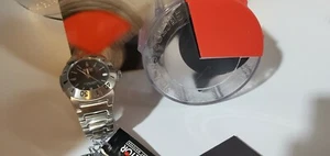 Sector 540 Date Eta Swiss Made schwarzes Zifferblatt SS Armband Herrenuhr Saphirkristall - Bild 1 von 8