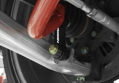 Par de eslabones delanteros Perrin con bujes de uretano para Subaru WRX STI 2015-2021 Foto 1 de 4