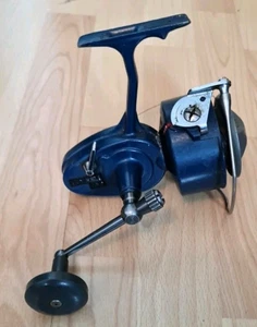 Vintage BLUE MITCHELL 487 Left Hand Sea Fishing Spinning Reel - Made In France - Picture 1 of 7