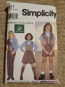 Girl Scouts of the USA Simplicity Pattern 0651 7777 Factory Fold - Picture 1 of 4