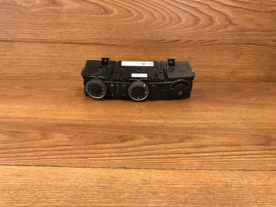 2007-2018 MERCEDES SPRINTER 2500 3500 AIR AC CLIMATE CONTROL HEATER SWITCH OEM - Image 1 of 4