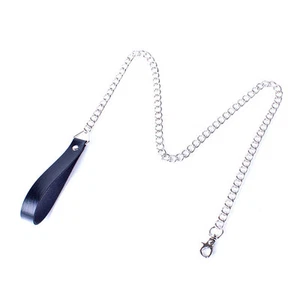 Collar de cadena de metal con correa de plomo con anillos de mano de cuero PU negro rojo - Imagen 1 de 6