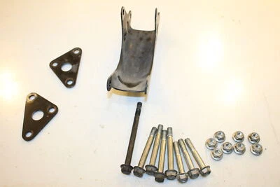 Suzuki Tu250X 2016 soporte de montaje de motor 41992-38300-019 Foto 1 de 4