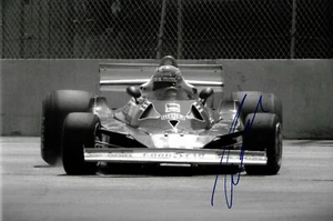 Niki Lauda "Ferrari" Autogramm signed 20x30 cm Bild s/w - Bild 1 von 1