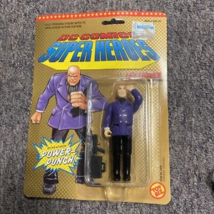 Lex Luthor W Power Punch, 1989 ToyBiz Actionfigur Original ungeöffnete Verpackung - Bild 1 von 2