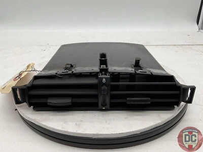 2002 - 2004 年保时捷 996 911,03 - 986 Boxster Center Vent 9965522630101C 121475 — 第 1/4 张图片