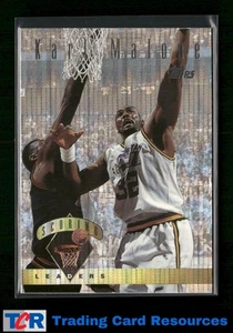 1995-96 Topps #9 Karl Malone Power Booster - Bild 1 von 2