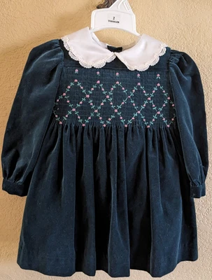 VTG 90s Holiday Green Girl Dress Velvet Rose Embroidery Long Sleeve Sze 2T Bonus - Image 1 of 4