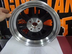 Harley Davidson BAGGER GENUINE OEM Used TRIKE 15" DOUBLE SPOKE MAG WHEEL - Picture 1 of 9