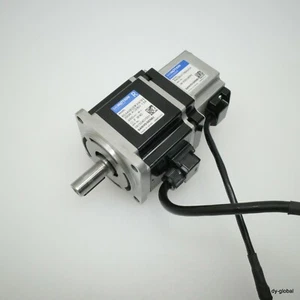 Sanmotion gebraucht R2AA06020FXW7FE RA035-017BM2W4 AC SERVO MOT-I-2229=9E3B - Bild 1 von 12