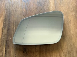 BMW 1 2 3 4 F20 F21 F22 F23 F30 F31 F32 F33 F34 OEM Mirror glass LH Heating DIM - Picture 1 of 10