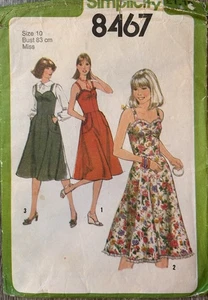Vintage Sundress & Pinafore Pattern 8467 Size 10 - Picture 1 of 3