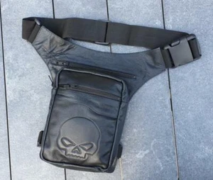 Pochette Sacoche en Cuir Hanches Jambes cuisse - Gros modèle Tete de Mort SKULL - Imagen 1 de 5