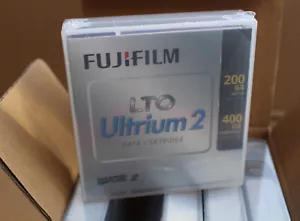 FujiFilm HP LTO2 Ultrium 2 200GB/400GB rw Data Cartridge 5 pack - Bild 1 von 3