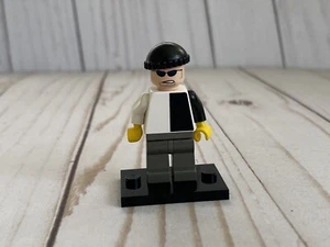 LEGO 7781 Batman Two-Face's Escape Two-Face's Henchman Minifigure Only - Picture 1 of 10