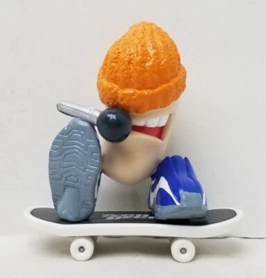 Tech Deck Dude 2.50" 3 Pack "Rap Masta Thumb #023" Magnetic Figure W/ Skateboard - Image 1 of 4