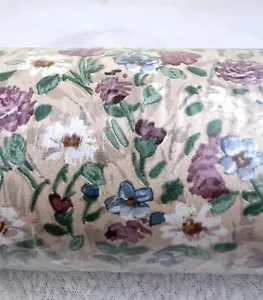 New Old Stock Vtg. Dollhouse Wallpaper Made In England 20.5” x 11 Yards Floral - Picture 1 of 12