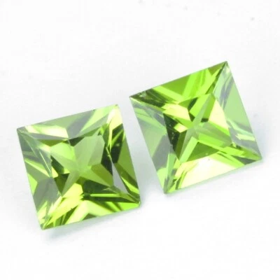 2.90Cts Classic Natural Peridot 7mm Princess Cut Collection Pair - Image 1 of 4