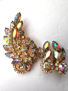 JULIANA D & E AURORA BOREALIS IRISIERENDE STRASS OHRRING BROSCHE SET - Bild 1 von 6