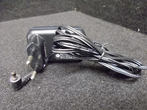 Samsung Adapter ATADS30EBE, Netzteil, 4,75V, 0,55A. #K-375-37 - Bild 1 von 2
