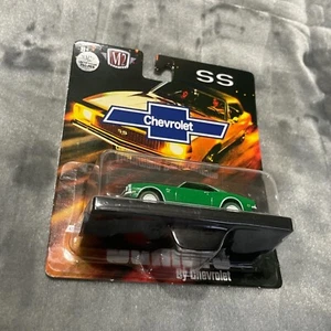 M2 Machines Auto Drivers R79 Green 1968 CHEVROLET CAMARO SS 350 CHASE 1/750 - Picture 1 of 5