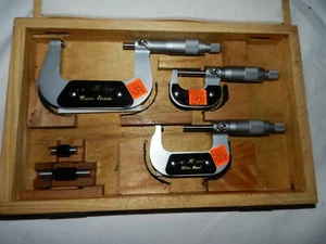 Chuan Brand Outside Micrometer Set with 0-3" Range (Set of 3) - Picture 1 of 5