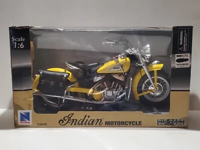 New Ray 1948 Indian Chief Motorcycle 1:6 Scale Custom Diecast Model Yellow 53643 - Image 1 of 4