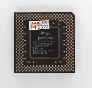 Socket 7 Processor CPU - Intel Pentium MMX 200 - 200MHz - SL27J - TESTED - Picture 1 of 2