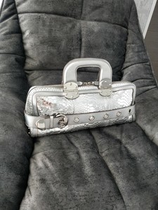silver gucci purse