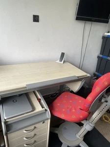 Moll Desk And chair. - Picture 1 of 4