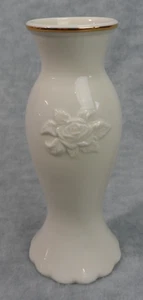 Lenox Knospenvase Rose geprägt mit Goldrand klein 5,25" hoch - Bild 1 von 6