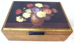 Antique Wood Jewelry Box With Flower Design 8.5" x 7.5" x 3" - Picture 1 of 7