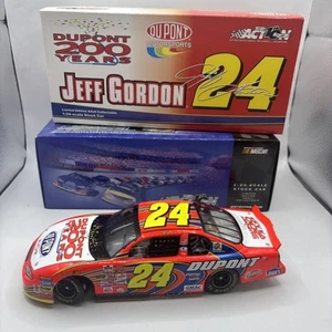 Jeff Gordon 24 Dupont 200 years 1:24 NASCAR die cast - Picture 1 of 10