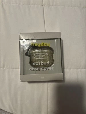 Heyday GOLD GEO LINES AirPods 3rd Generation Silicone Case w/ Clip Brand New - Image 1 of 4