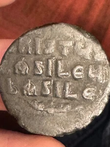 Splendind Byzantine coin, Basil II - Picture 1 of 2