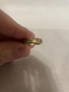 Risk Board Game - Lord of the Rings Replacement Part ONE RING Gold Ring - Picture 1 of 3