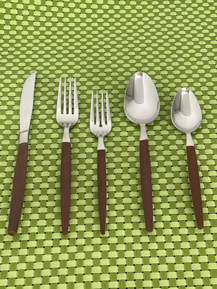 Interpur ROYAL ELEGANCE  Stainless Synthetic Wood MCM Flatware SMART CHOICE B3G - Image 1 of 1