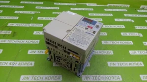 6323) [GEBRAUCHT] YASKAWA CIMR-V7AA23P7 / kleiner Schaden - Bild 1 von 4