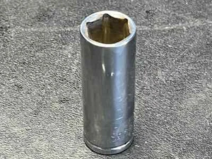 Chrome Vanadium " 6 Point 1/2 Deep Socket - Picture 1 of 6