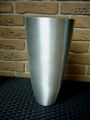 Philippi Design "Lara" Vase konisch - Aluminium Sonderangebot 240008 Geschenk  - Bild 1 von 2