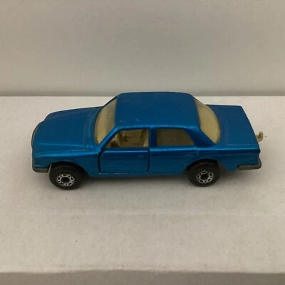 1979 年莱斯尼火柴盒超快蓝色 No.56 Mersedes 450 SEL。 英格兰  — 第 1/4 张图片