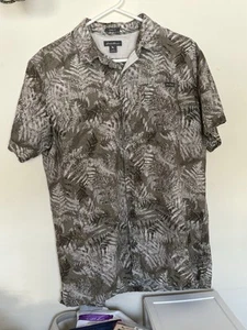 Eddie Bauer Classic Fit Men’s Short Sleeve Button Shirt Large earth tone Ferns - Picture 1 of 4