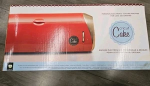 Cricut Cake CCA001 Electronic Cutting Machine for Cake Decorating - Picture 1 of 2