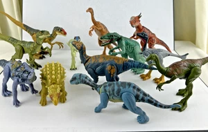Lot of 12 Jurassic Park World Dinosaur 2017-2021 Attack Pack Savage Strike See - Picture 1 of 20