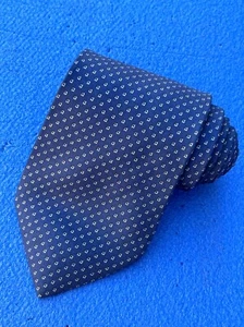 Authentic CD Christian Dior Pointed Plaids Design On Blue 100% Silk Necktie Tie - Picture 1 of 13