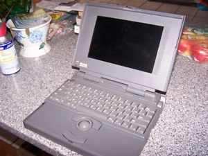 Apple Macintosh PowerBook 165C - Estate Sale SOLD AS IS - Picture 1 of 5