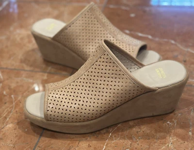 SANDALIAS CUÑA JOHNSTON & MURPHY DELANEY TABACO CAMEL RECORTE CUERO 10M Foto 1 de 4