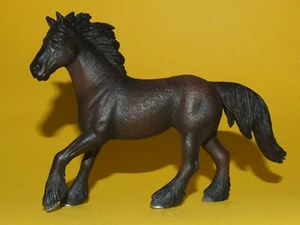 26) Schleich Pferd Schleichpferd Horse Friese Stute 13604 - Picture 1 of 8