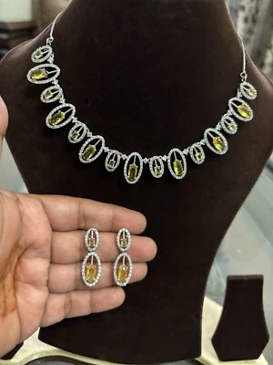 Conjunto nupcial de pendientes de joyería étnica enchapada en plata india de Bollywood AD CZ Foto 1 de 4