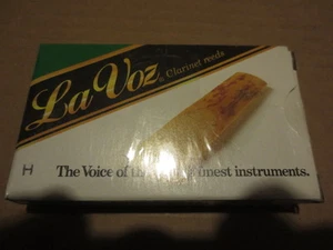 LAVOZ STANDARD HARD Bb CLARINET REEDS OPEN BOX OF 7 - Picture 1 of 6